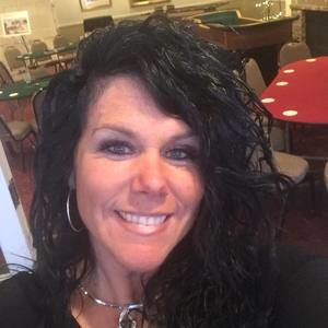 Meet your Posher, Alicia